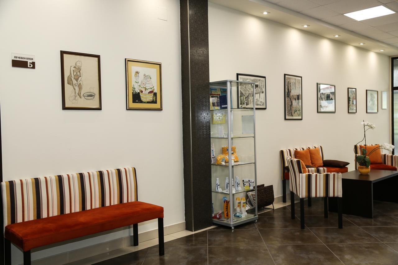 Hotel-Clinic Dr. Gechevi Pavel Banya Exterior foto