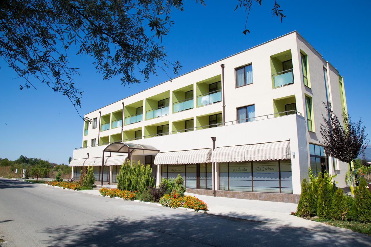 Hotel-Clinic Dr. Gechevi Pavel Banya Exterior foto
